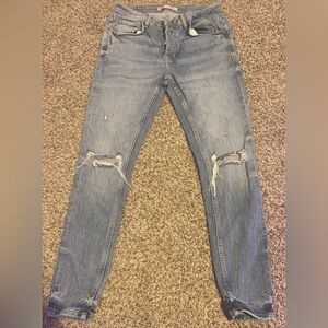 Women’s Distressed Blue Jeans